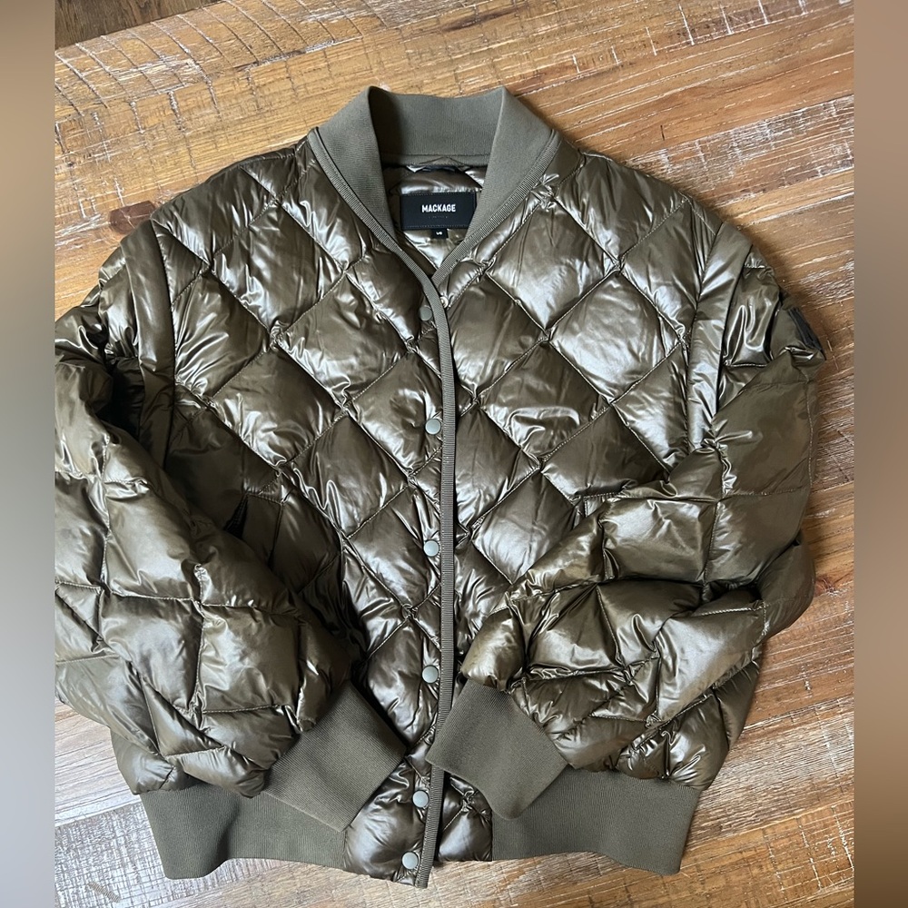 Mackage Quilted Bomber jacket in army green size large
